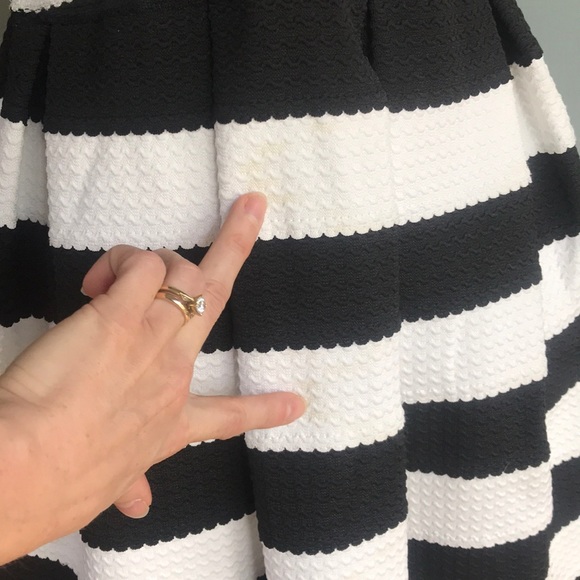 San Souci-strapless black and white bandage mini - Picture 5 of 8